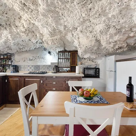Cueva El Desvelo Тихарафе